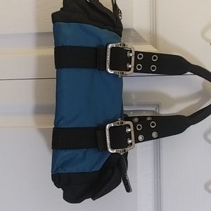 Franko Sarto Blue with lime green lining black handle/ adjustable buckles